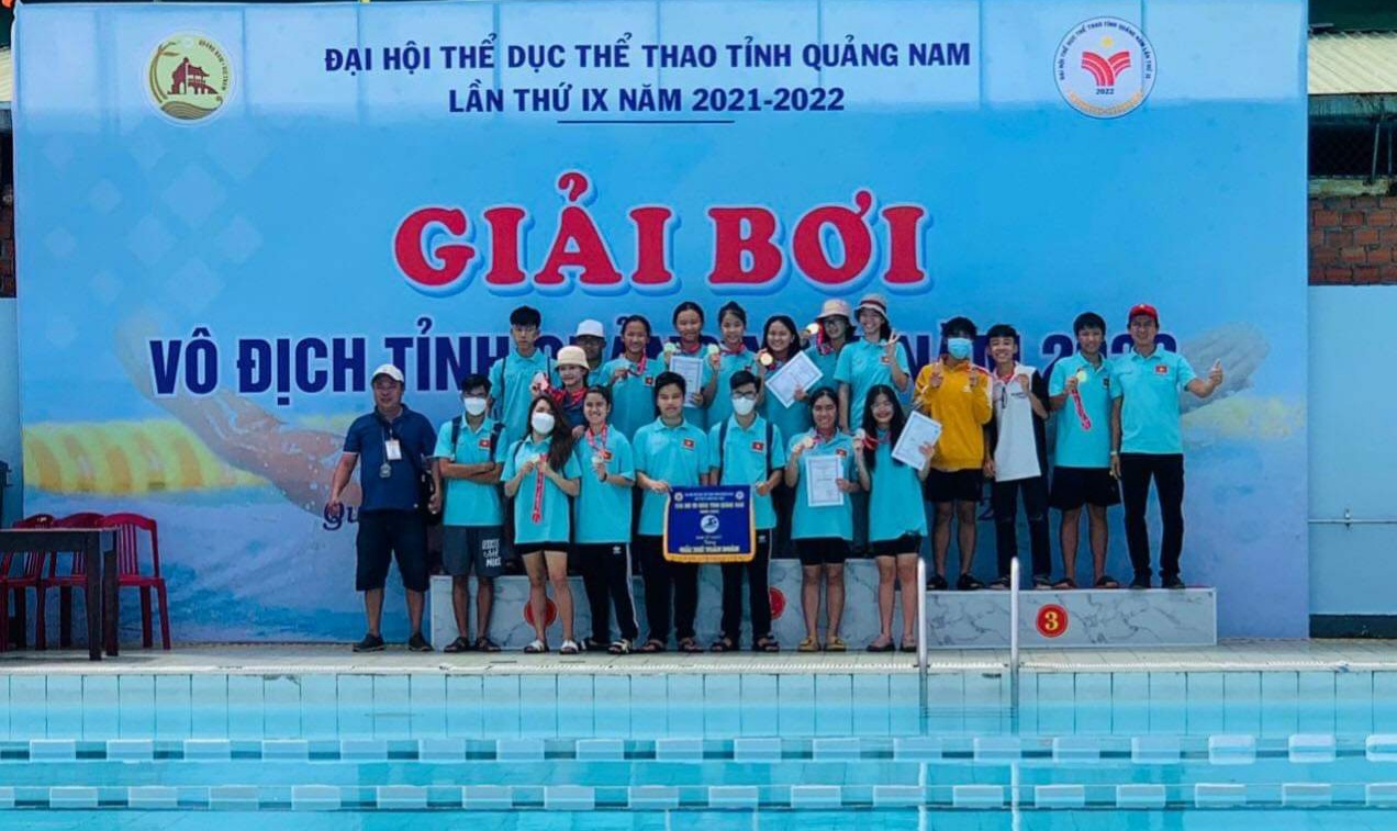 ẢNH 1- TỔ CHỨC HĐ RÈN LUYỆN THỂ LỰC