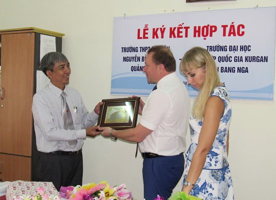 le-ky-ket-hop-tac-Kurgan 7