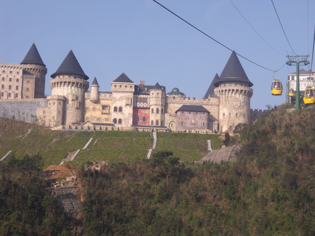 9Cnh_B_N_nhn_t_trn_cp_treo