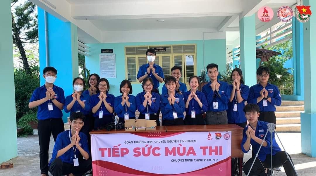 tiep suc mua thi 2022